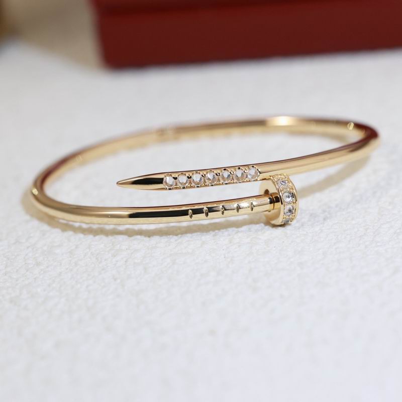 Cartier Bracelet ID:20261020-101